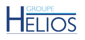 Logo Groupe HELIOS : Goupe est indiqué en bleu clair souligné par une ligne bleu clair qui devient en bas bleu foncé. Helios est écrit en bleu foncé